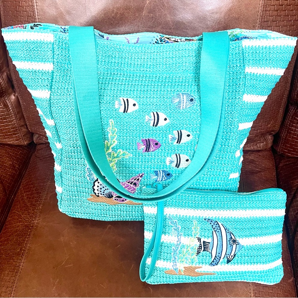 Vera Bradley Set Of Crochet Straw Tote Bag And Zippered Wristlet Pouch Bag - Picture 2 of 14